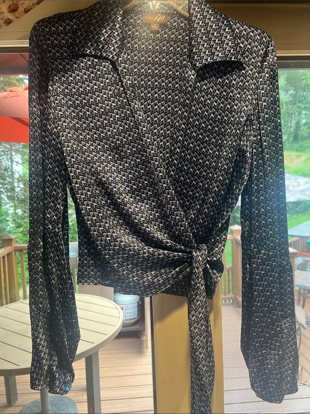 NWOT 100% silk Studio 148 blouse Wrap Blouse. Size 6